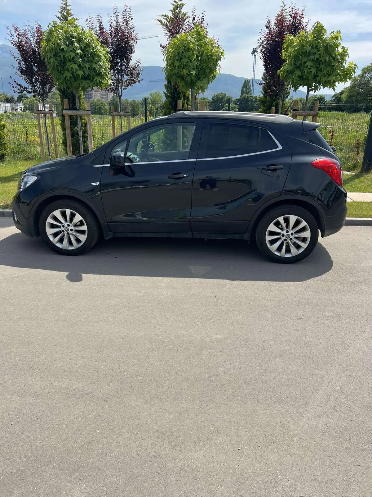 Opel Mokka Джип, снимка 2 - Автомобили и джипове - 53788505