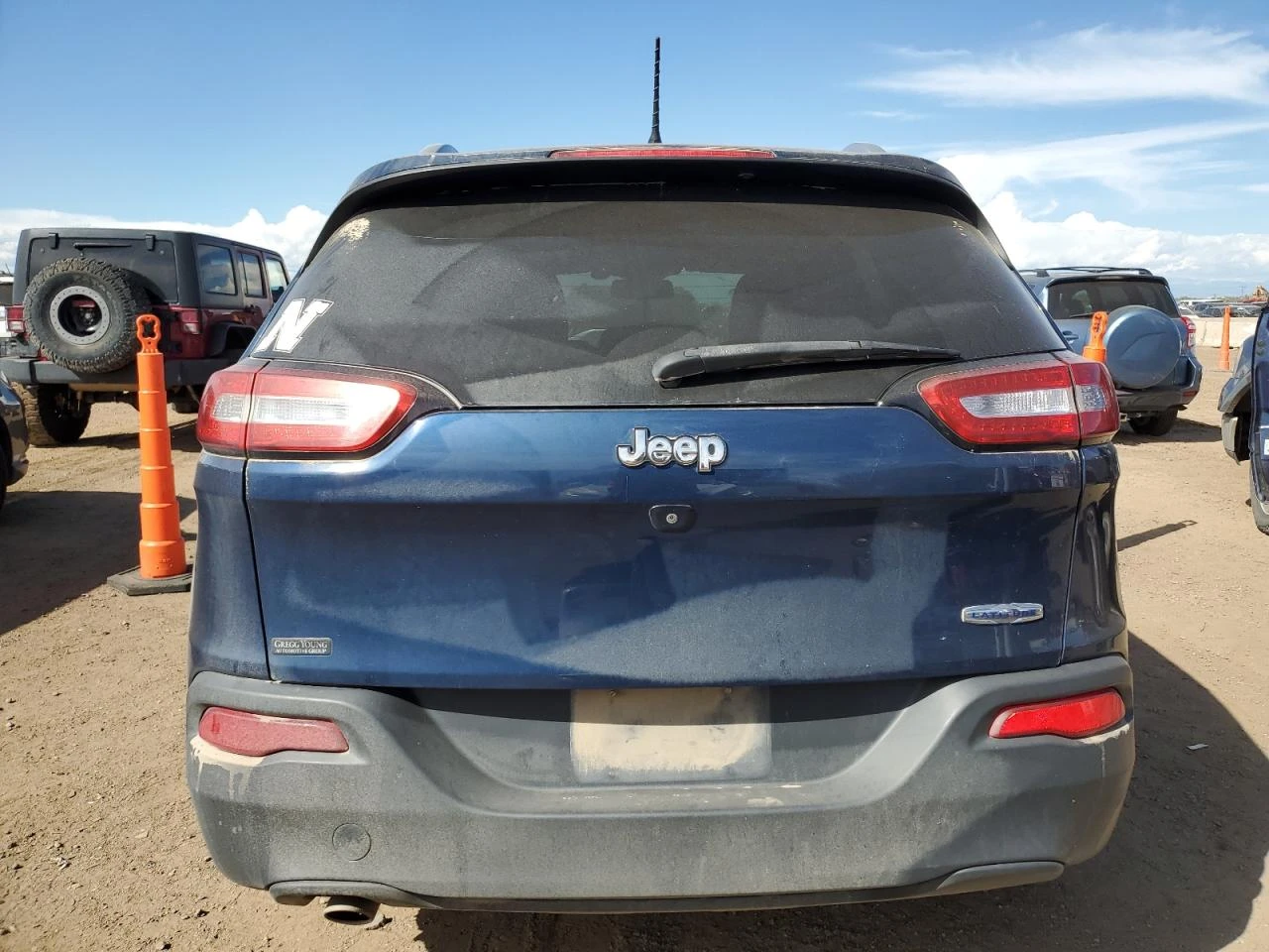 Jeep Cherokee 2.4l Latitude, снимка 6 - Автомобили и джипове - 53987620