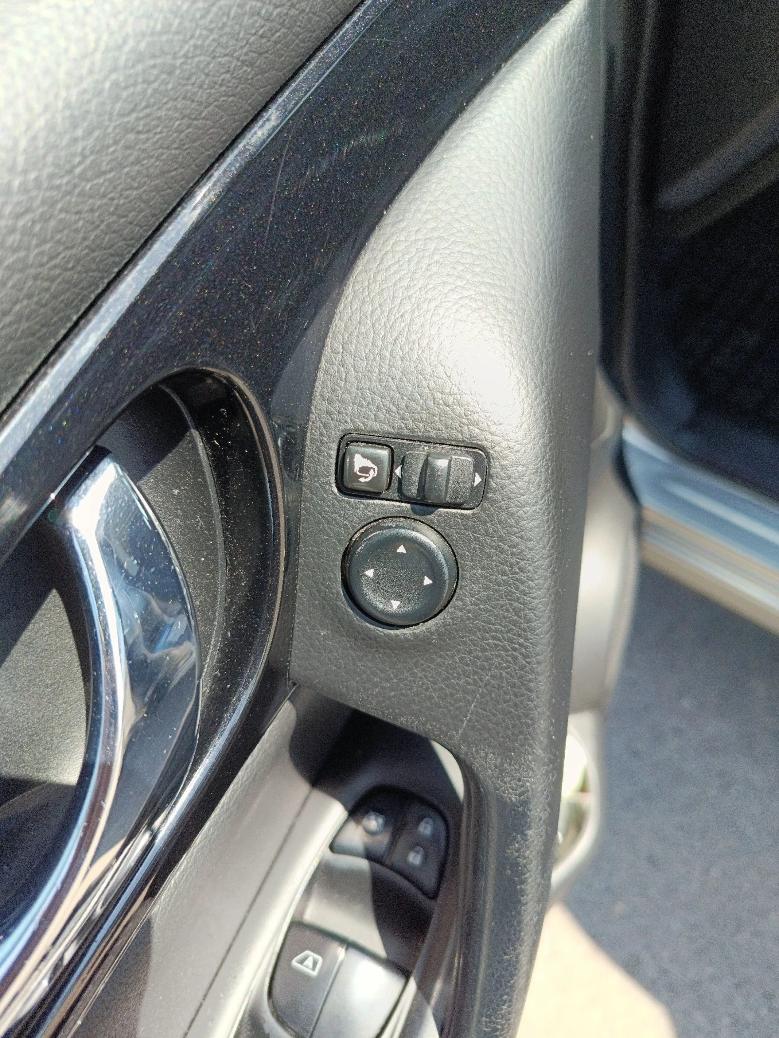 Nissan Qashqai G11, снимка 17 - Автомобили и джипове - 54172465