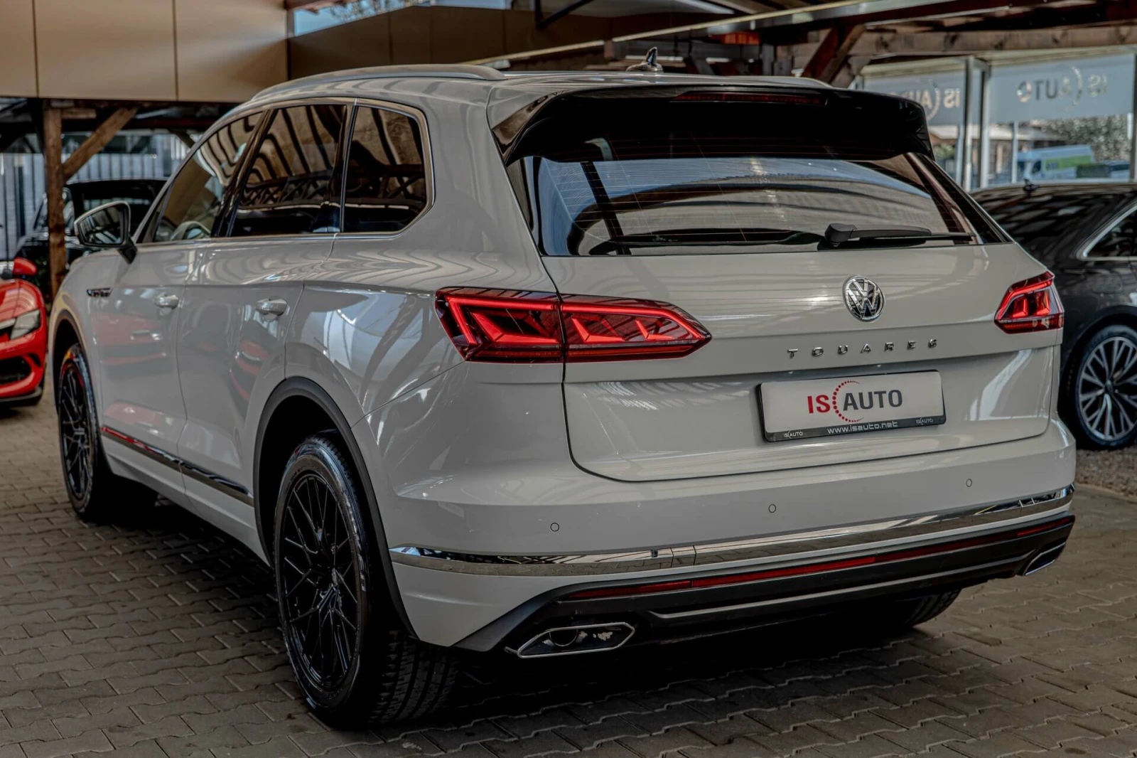 VW Touareg 3.0TDI/Elegance/4Motion/Lane Assist/F1/Isofix | Mobile.bg � ����������� 5