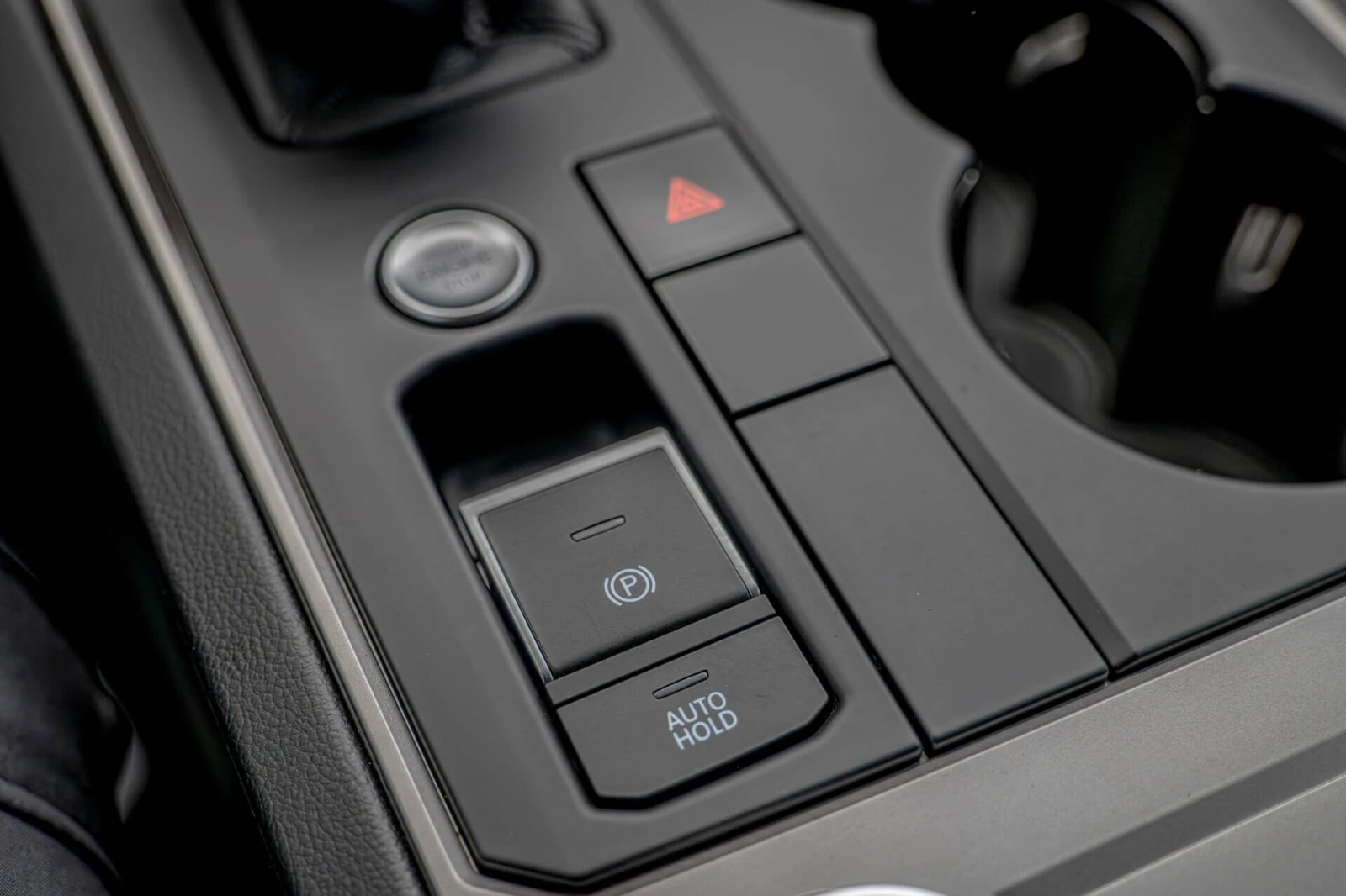 VW Touareg 3.0TDI/Elegance/4Motion/Lane Assist/F1/Isofix | Mobile.bg � ����������� 10