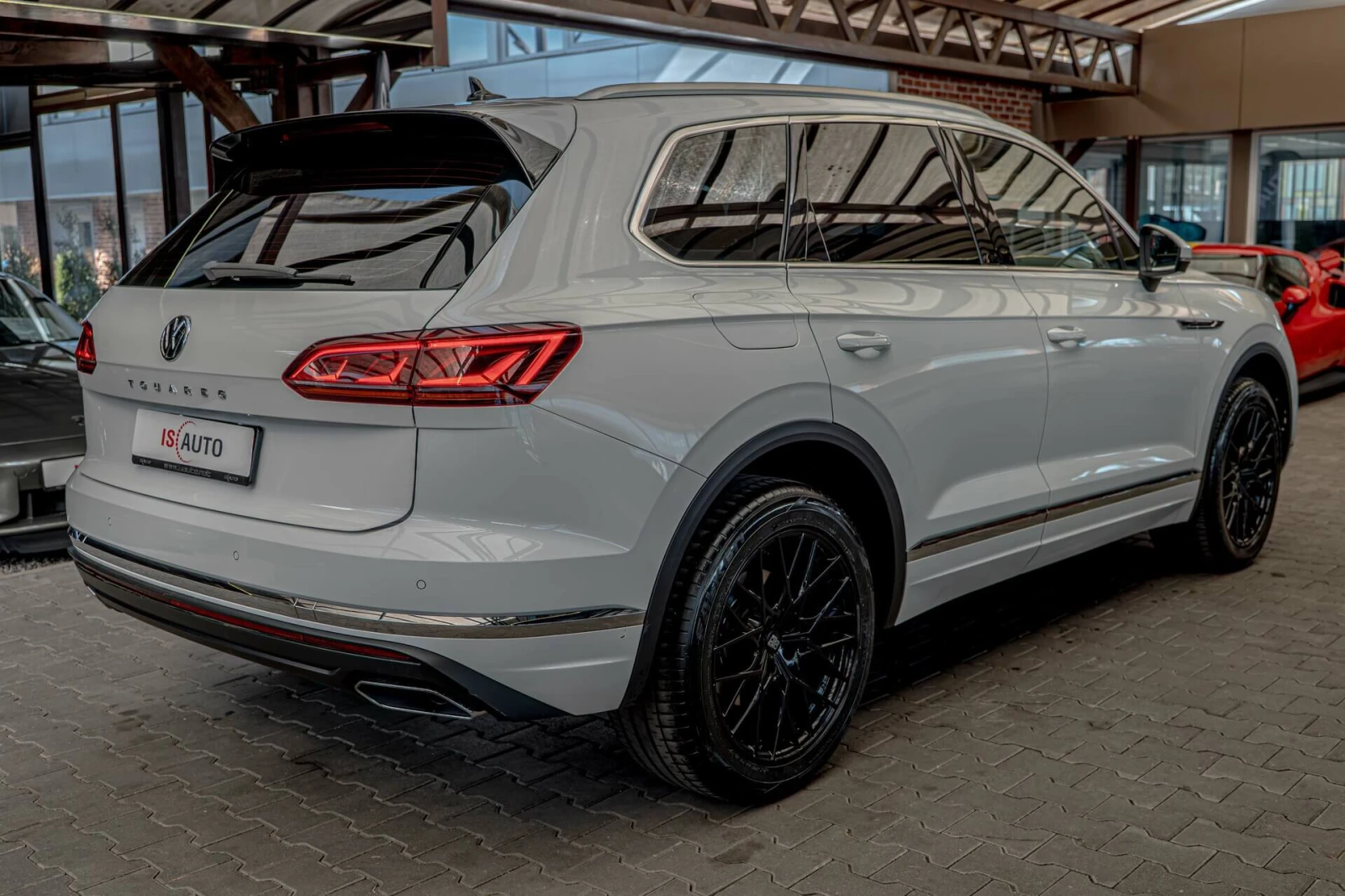 VW Touareg 3.0TDI/Elegance/4Motion/Lane Assist/F1/Isofix | Mobile.bg � ����������� 6