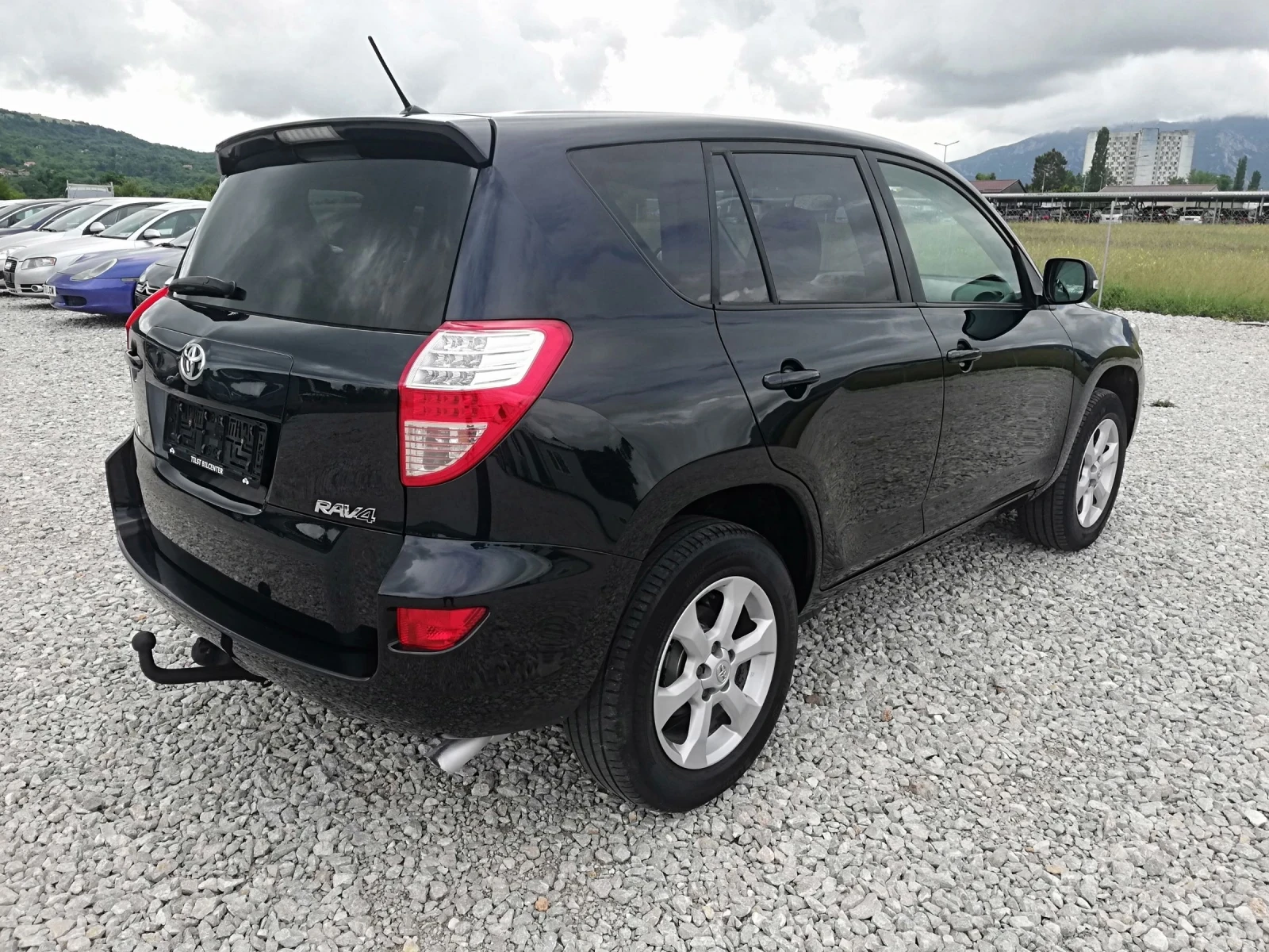 Toyota Rav4 2.2D 4X4 AVTOMAT KLIMA, снимка 6 - Автомобили и джипове - 54777517