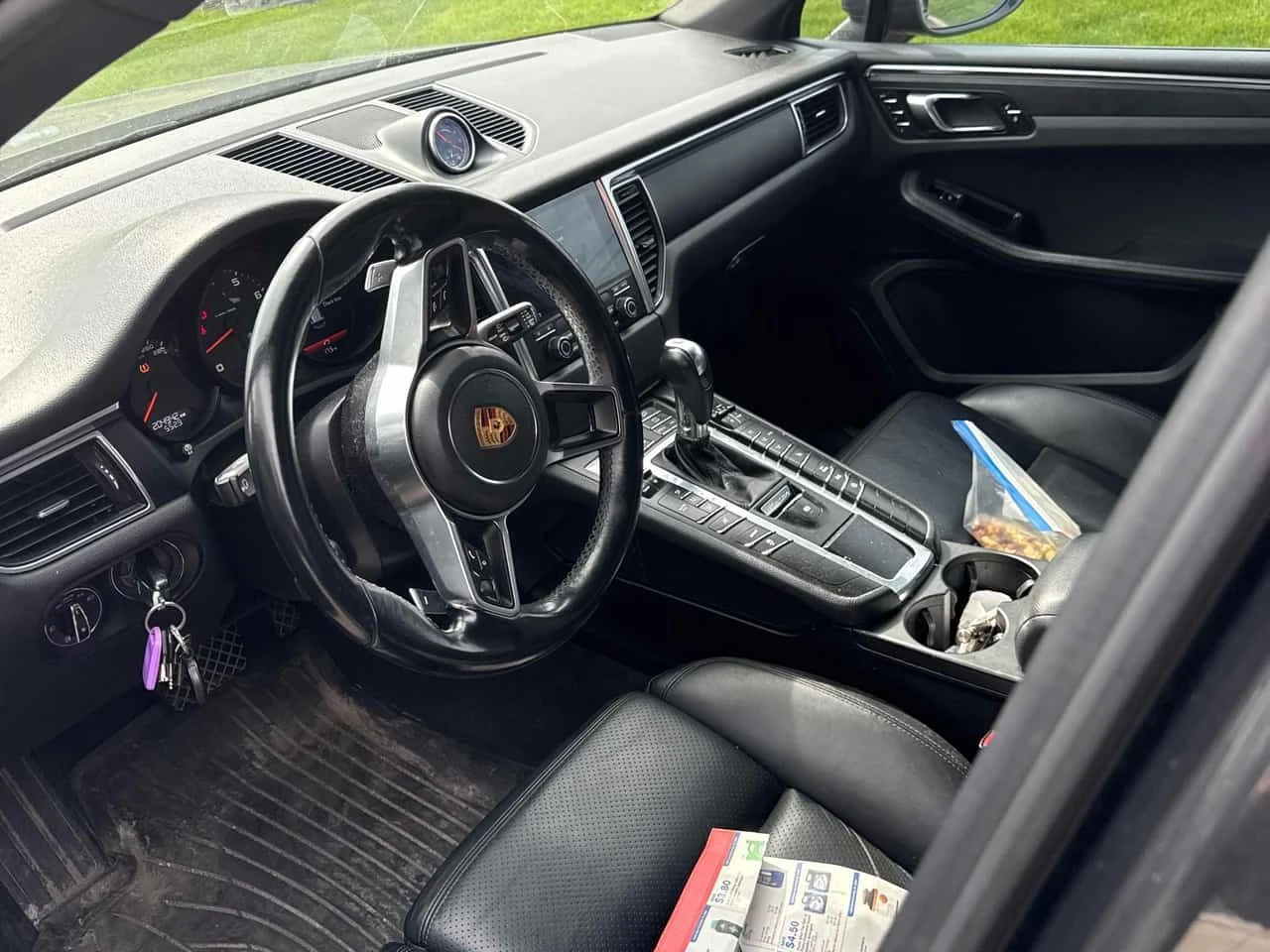 Porsche Macan AWD * ГЛАВНО ПРЕДСТАВИТЕЛСТВО НА PORSCHE* , снимка 7 - Автомобили и джипове - 54997752