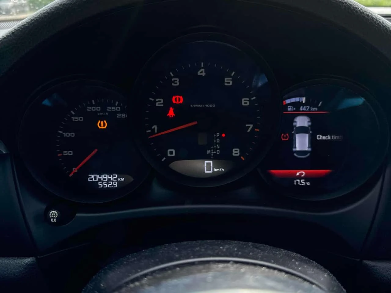 Porsche Macan AWD * ГЛАВНО ПРЕДСТАВИТЕЛСТВО НА PORSCHE* , снимка 8 - Автомобили и джипове - 54997752