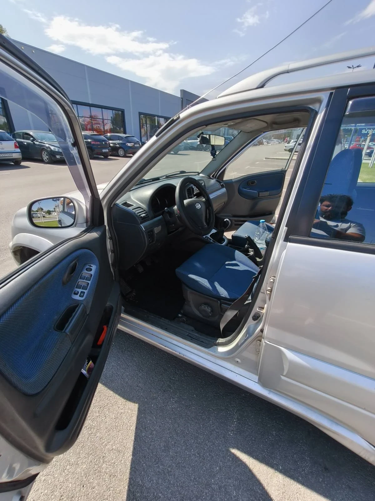 Suzuki Grand vitara, снимка 4 - Автомобили и джипове - 55434120