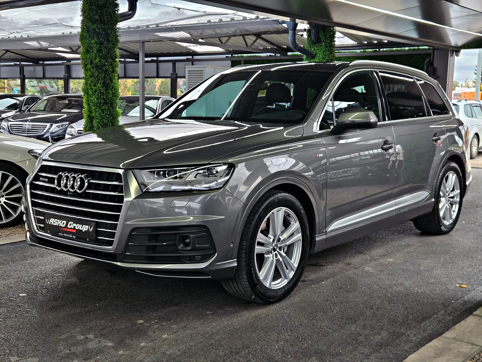 Audi Q7 S-LINE/7MESTA/САМОПАРК/DISTR/PANO/360CAM/ПОДГР/LIZ