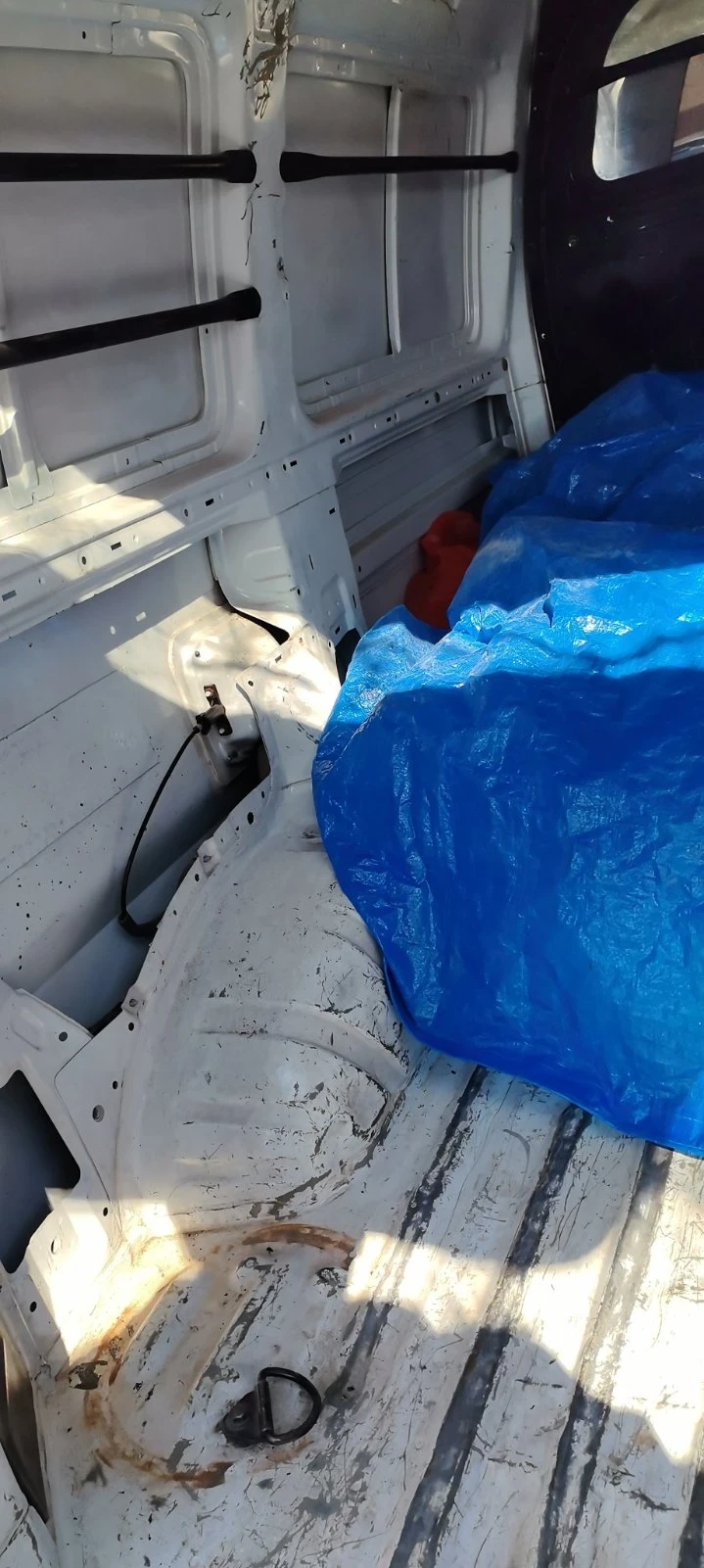 Hyundai H1, снимка 12 - Бусове и автобуси - 53667864