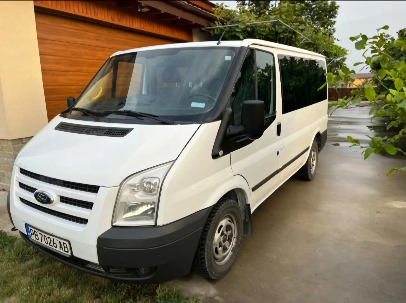 Ford Transit 8+ 1