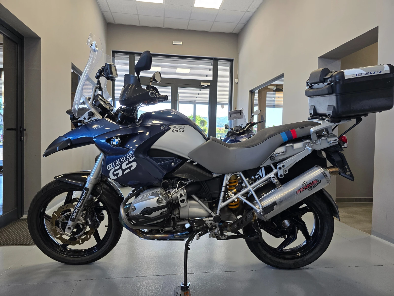 BMW R 1200 GS, Нави, Лед фар, ABS, Подгрев, Ohlins! - изображение 5