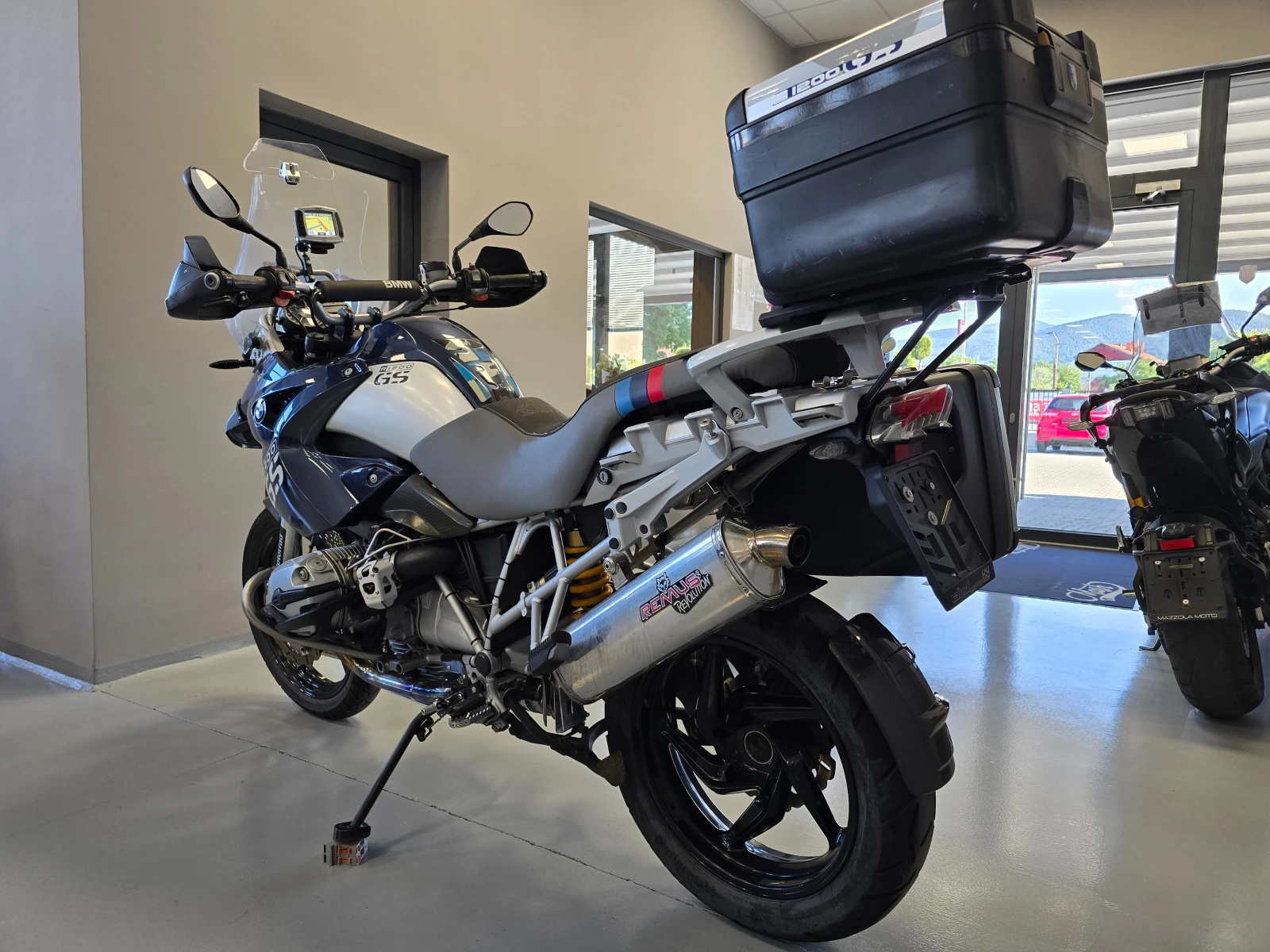 BMW R 1200 GS, Нави, Лед фар, ABS, Подгрев, Ohlins! - изображение 4