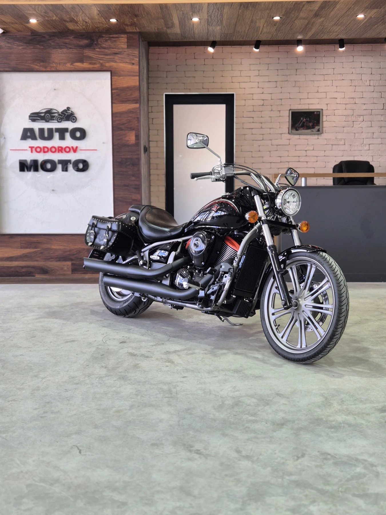 Kawasaki Vulcan VN 900 CUSTOM!!! 8000км!!! Нов внос от ШВЕЙЦАРИЯ! 