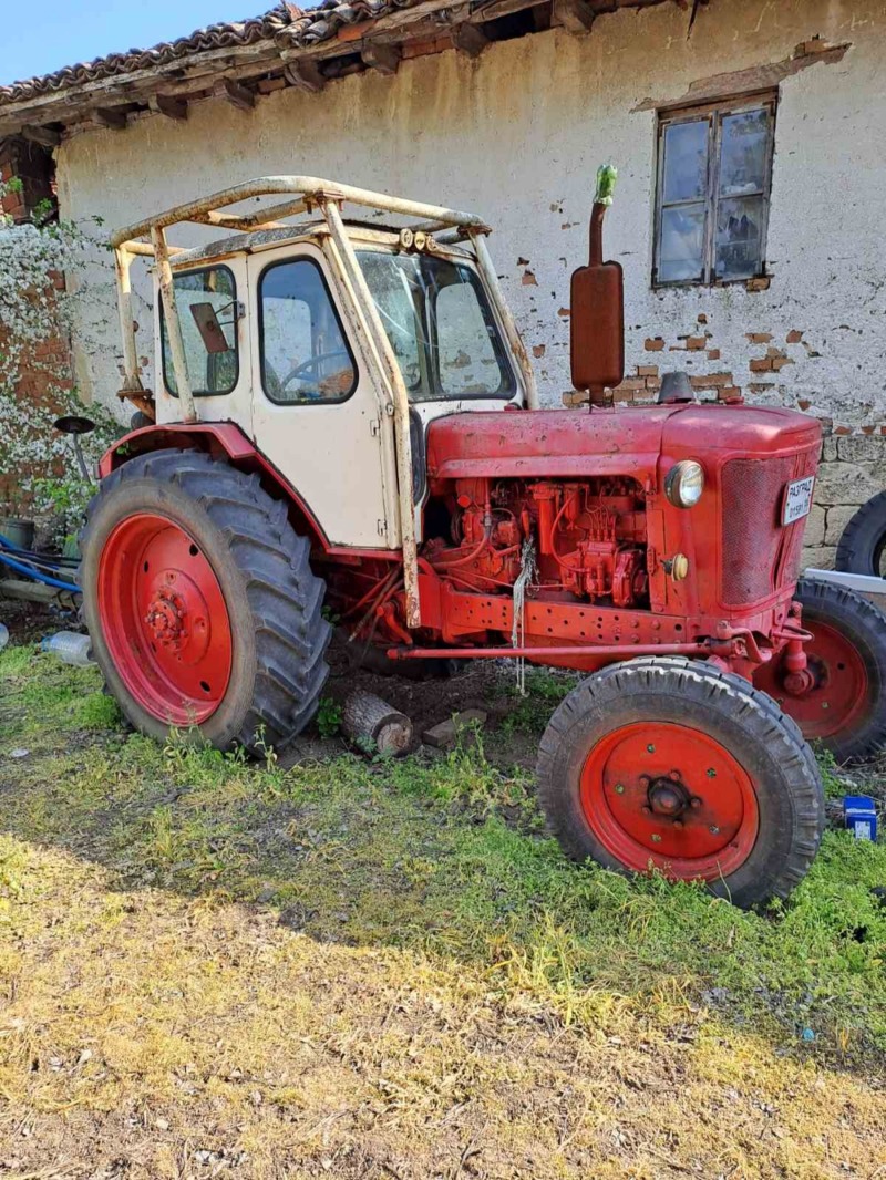 Трактор ЮМЗ, снимка 1 - Селскостопанска техника - 46023866