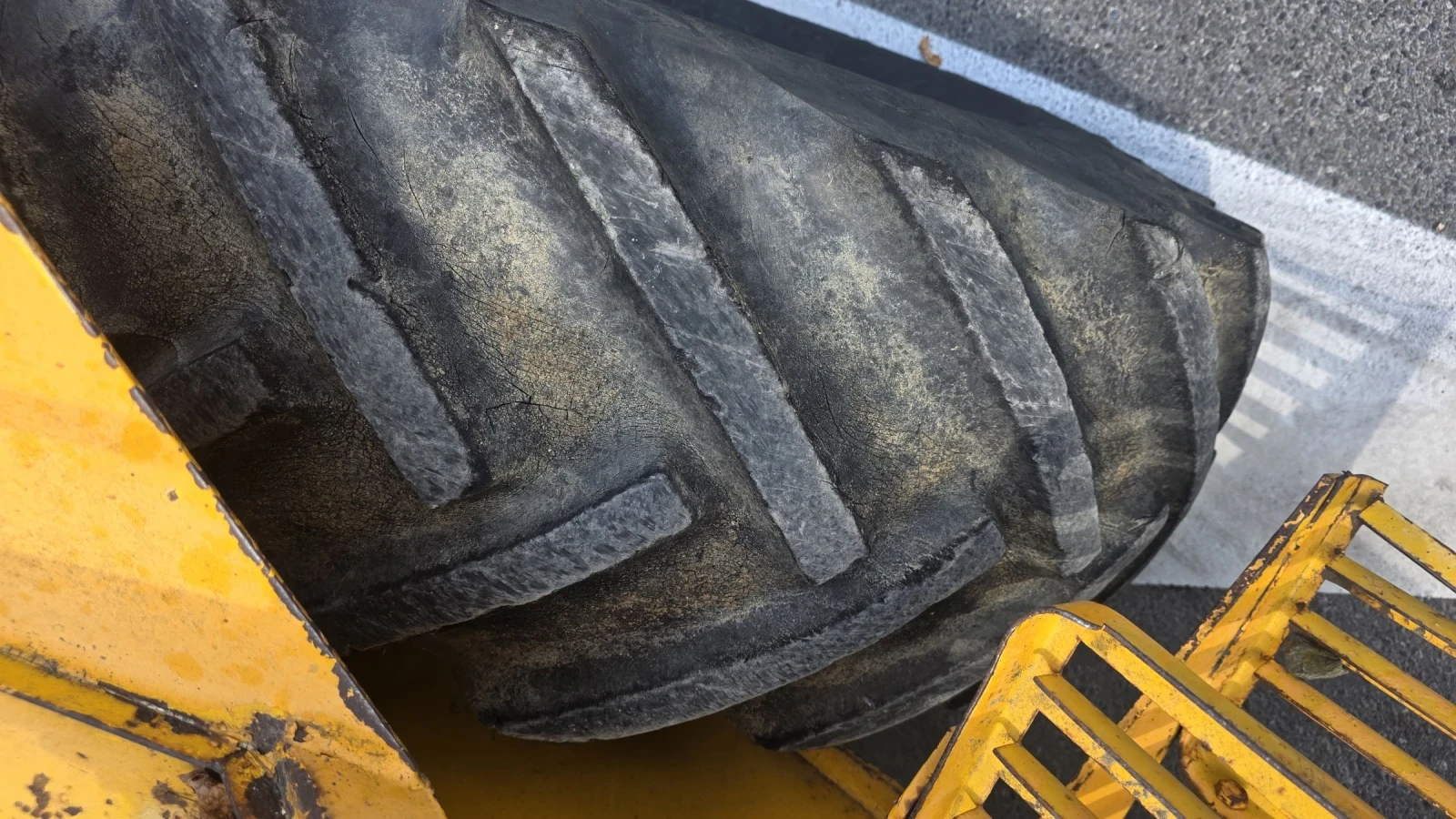 Багер JCB 3 D 2 бр КОФИ И ВИЛИЦИ - изображение 7