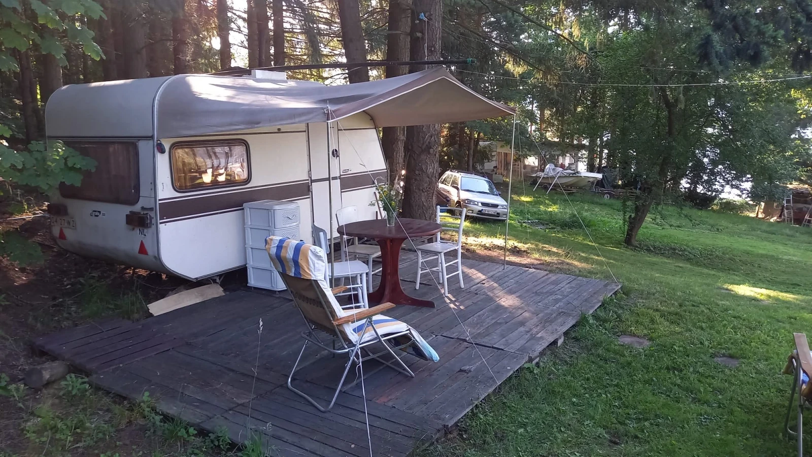 Каравана Avento Caraha 350, снимка 7 - Каравани и кемпери - 56394344