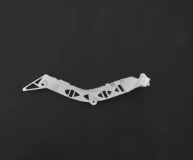 Водач задна броня Mazda 3 2004- RH BN8V-50-2H1B, снимка 1