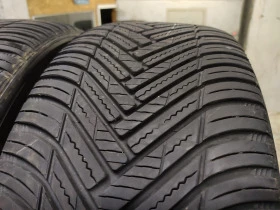 Гуми Всесезонни 235/45R19, снимка 5