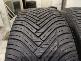 Гуми Всесезонни 235/45R19, снимка 1