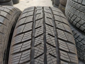 Гуми Зимни 205/60R15, снимка 2 - Гуми и джанти - 47277600