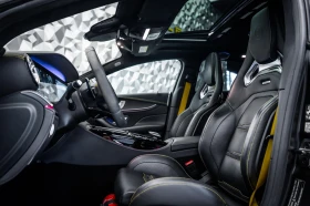 Mercedes-Benz GTS AMG+ 4-MATIC+ CARBON+ EDITION 1, снимка 8