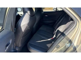 Toyota Corolla HB 1.8HSD LOUNGE, снимка 11