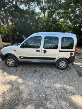 Обява за продажба на Renault Kangoo 1.6i ~3 800 лв. - изображение 1