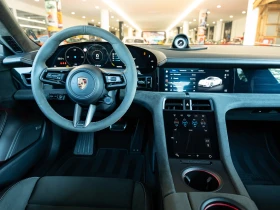 Porsche Taycan GTS  | Mobile.bg    9
