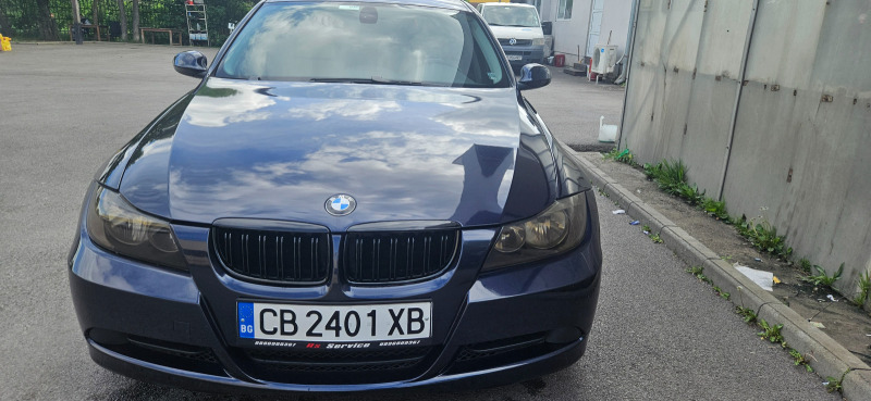 BMW 330 i Бензин, снимка 12 - Автомобили и джипове - 46366324