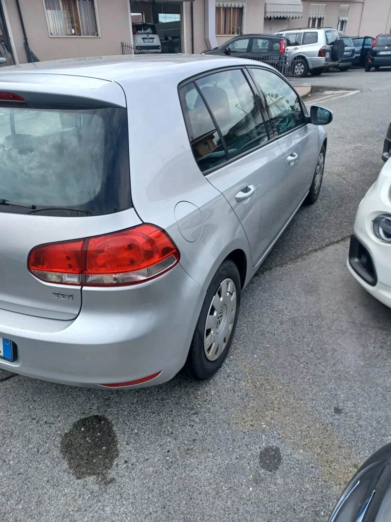 VW Golf 2.0tdi, снимка 4 - Автомобили и джипове - 46378834