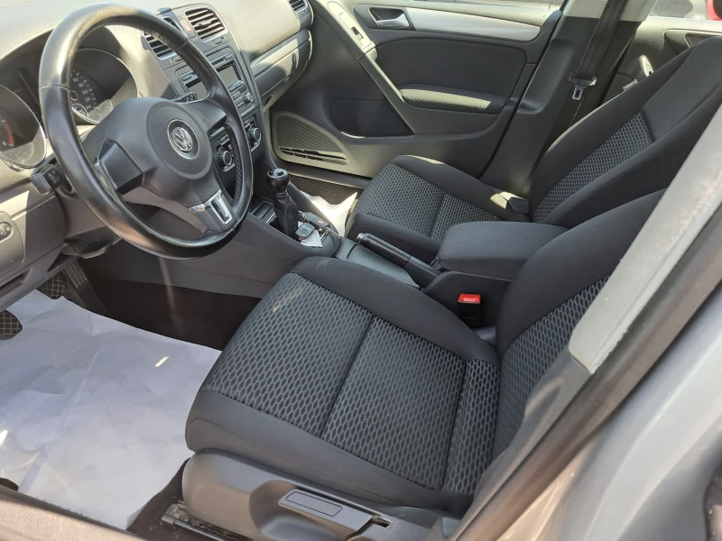 VW Golf 2.0tdi, снимка 11 - Автомобили и джипове - 46378834