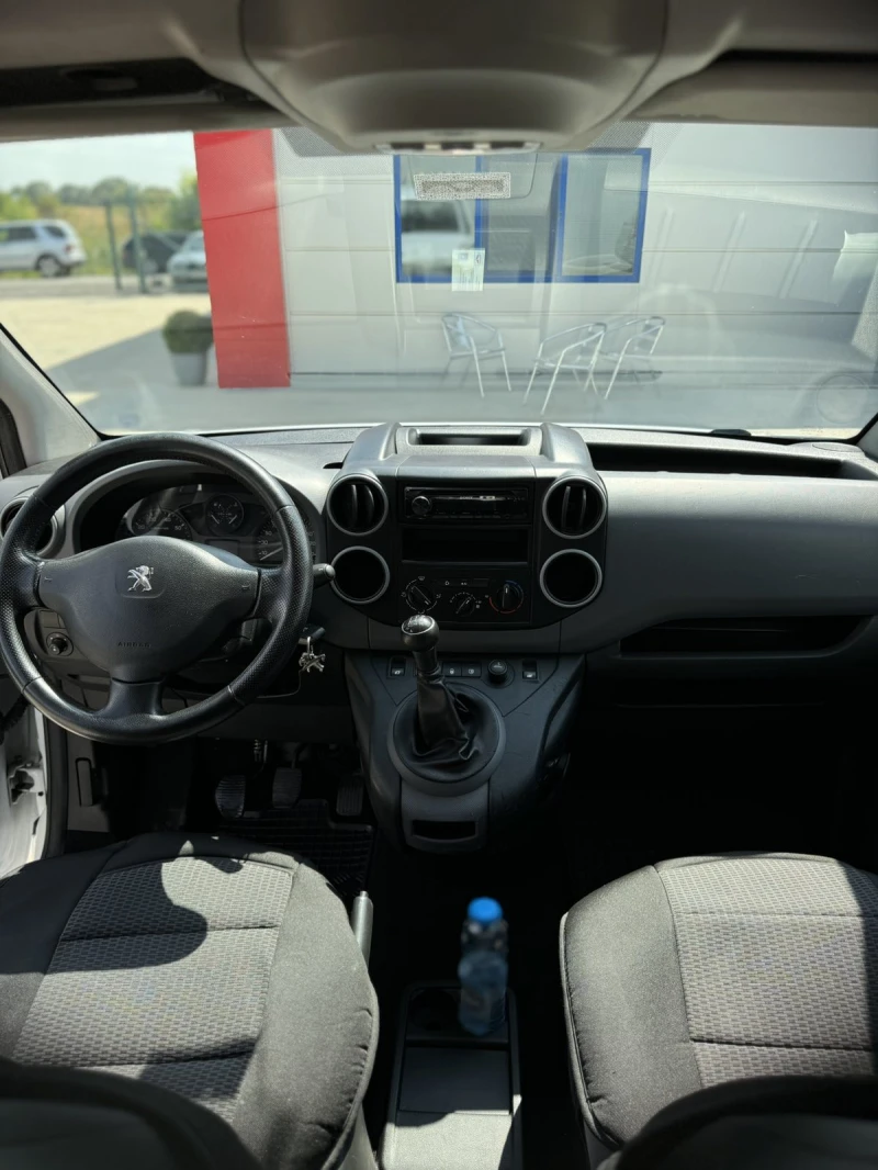 Peugeot Partner, снимка 6 - Автомобили и джипове - 47141625