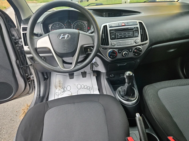 Hyundai I20 1.25i, снимка 13 - Автомобили и джипове - 47440065