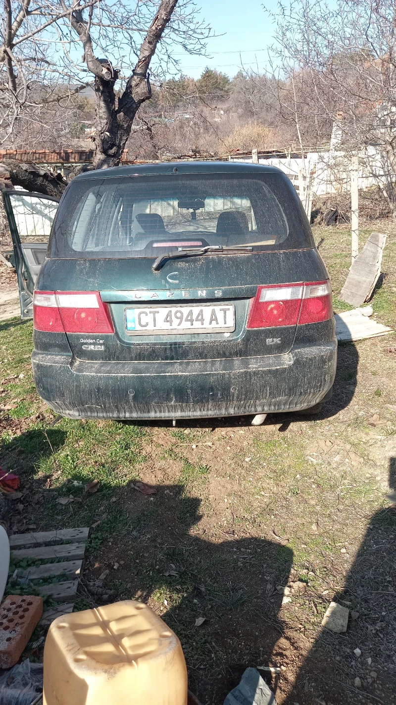 Kia Carens, снимка 8 - Автомобили и джипове - 49137397