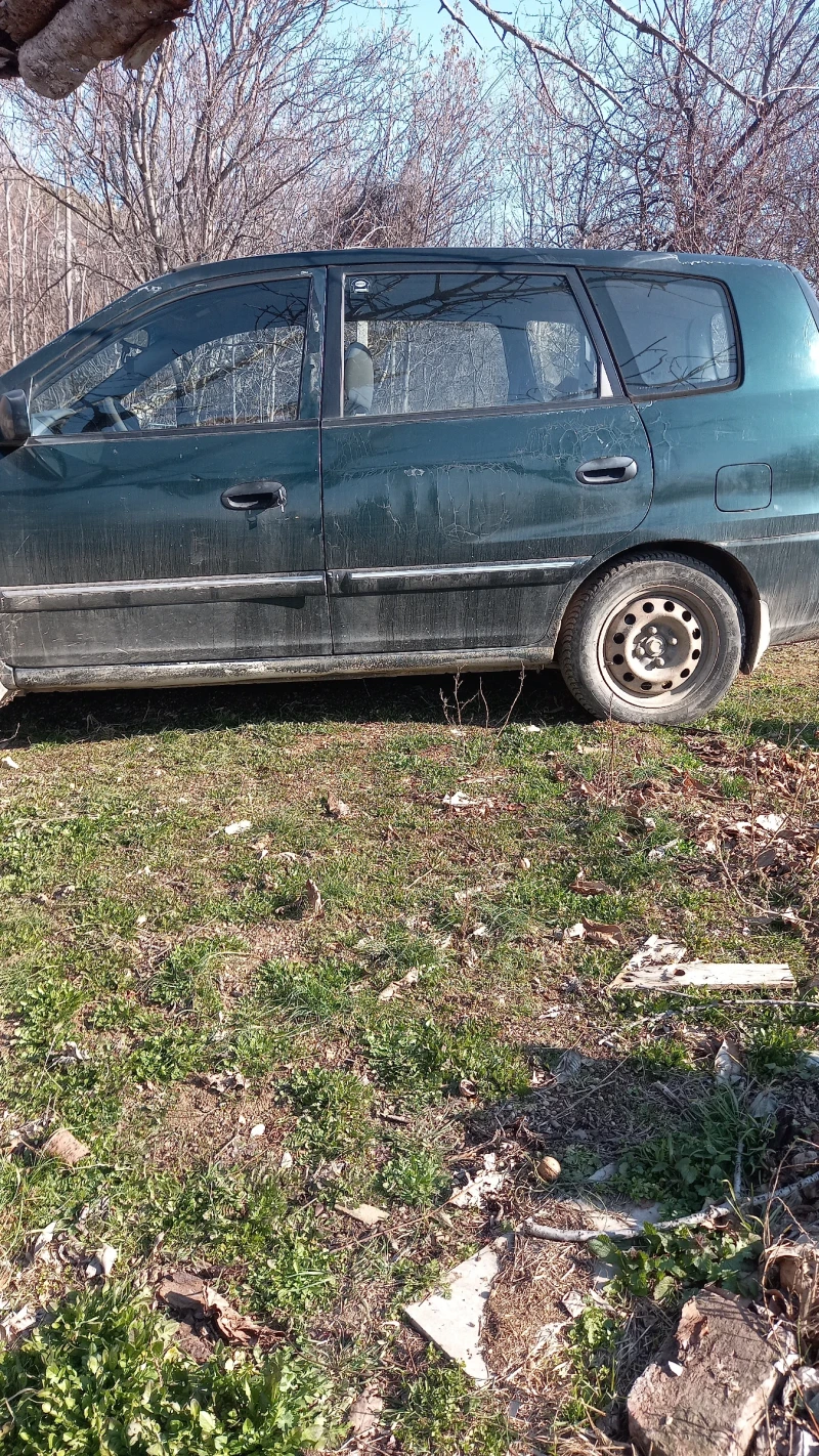 Kia Carens, снимка 3 - Автомобили и джипове - 49137397