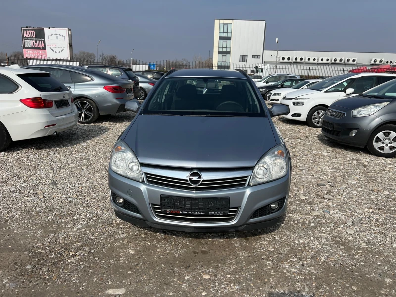 Opel Astra 1.7 CDTI, снимка 2 - Автомобили и джипове - 49300640