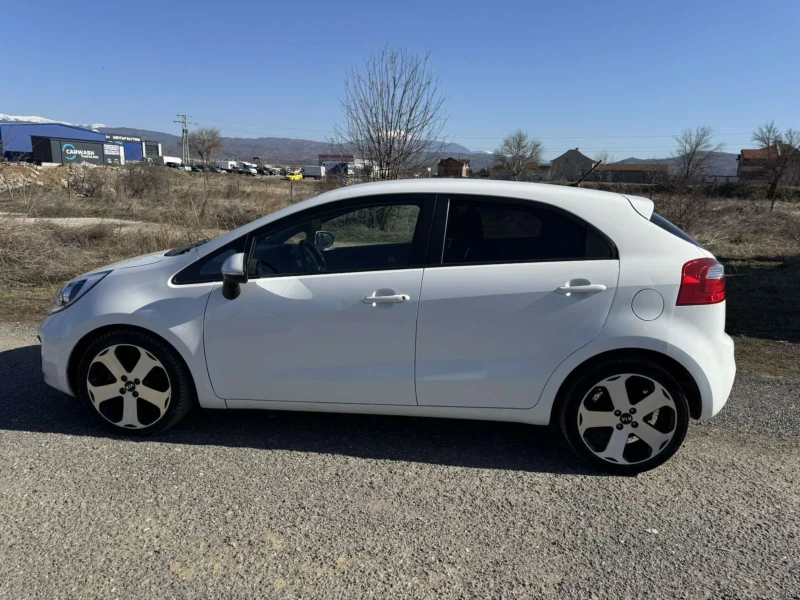 Kia Rio 1.4D, снимка 6 - Автомобили и джипове - 49377429