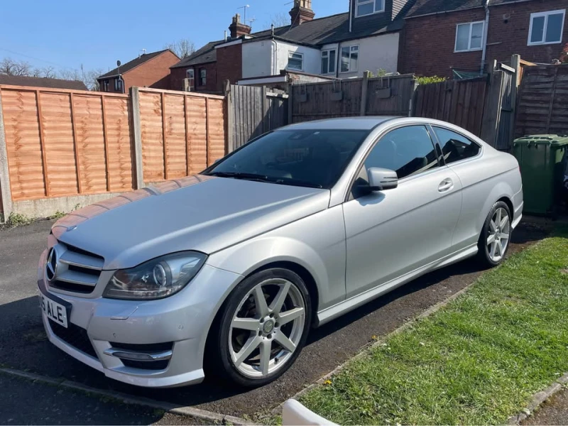 Mercedes-Benz C 180, снимка 2 - Автомобили и джипове - 51152468