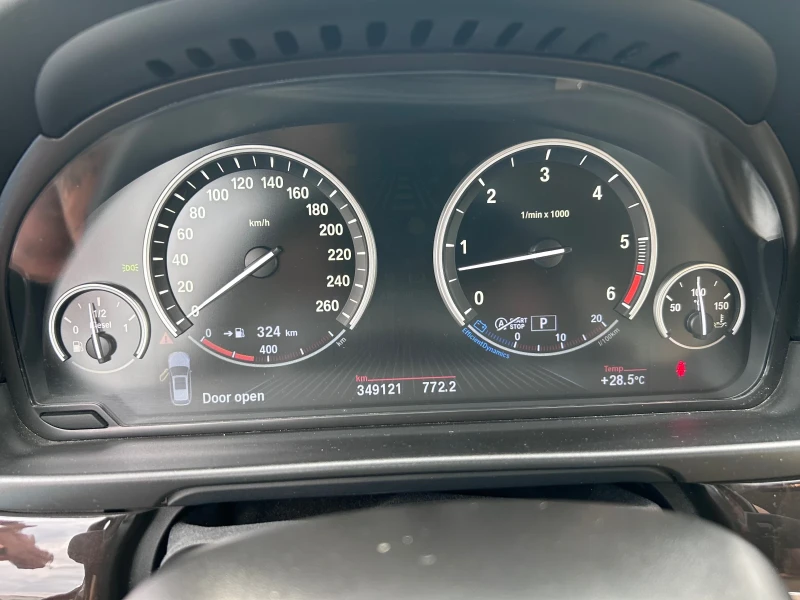 BMW 530, снимка 9 - Автомобили и джипове - 52500092