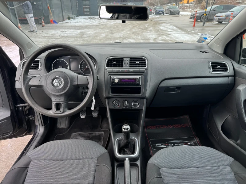 VW Polo 1.4i 86k.c. , снимка 15 - Автомобили и джипове - 53156677