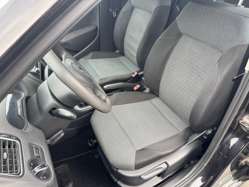 VW Polo 1.4i 86k.c. , снимка 10 - Автомобили и джипове - 53156677