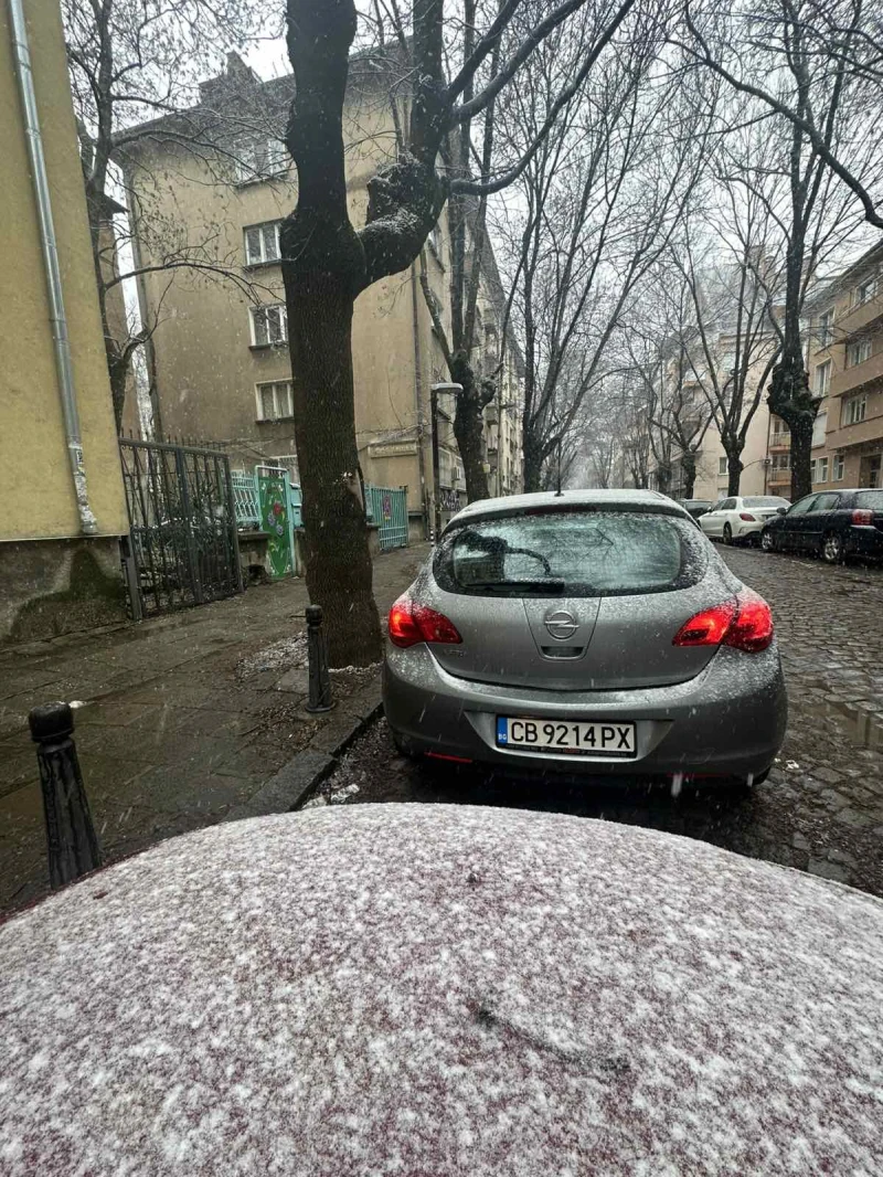 Opel Astra, снимка 3 - Автомобили и джипове - 53328903