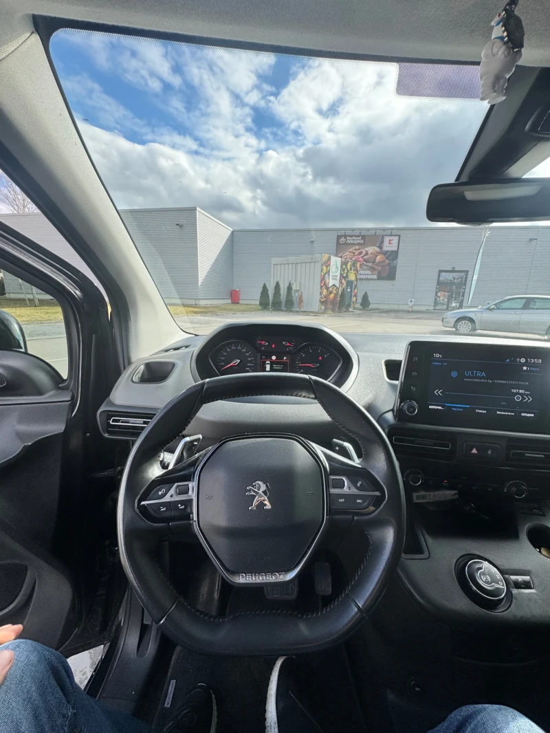 Peugeot Rifter full extra!автоматична! КАТО НОВА!, снимка 9 - Автомобили и джипове - 53403060