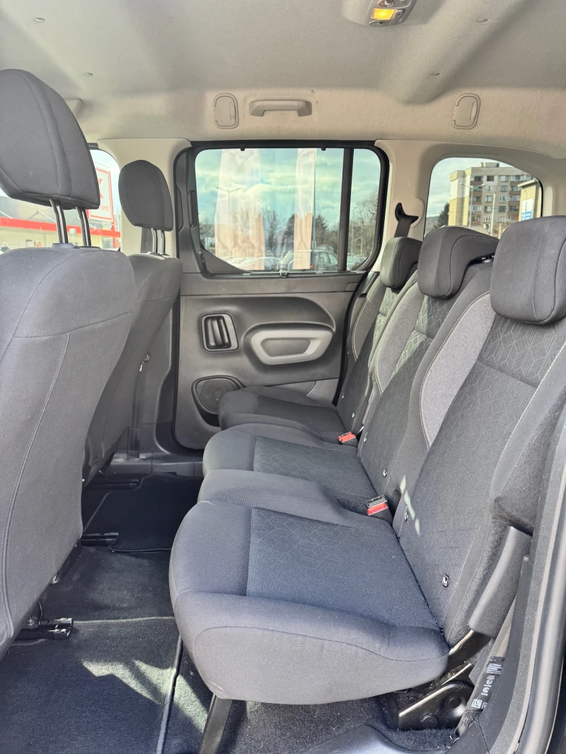 Peugeot Rifter full extra!автоматична! КАТО НОВА!, снимка 14 - Автомобили и джипове - 53403060