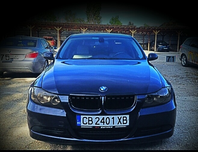 BMW 330 i Бензин, снимка 1 - Автомобили и джипове - 46366324