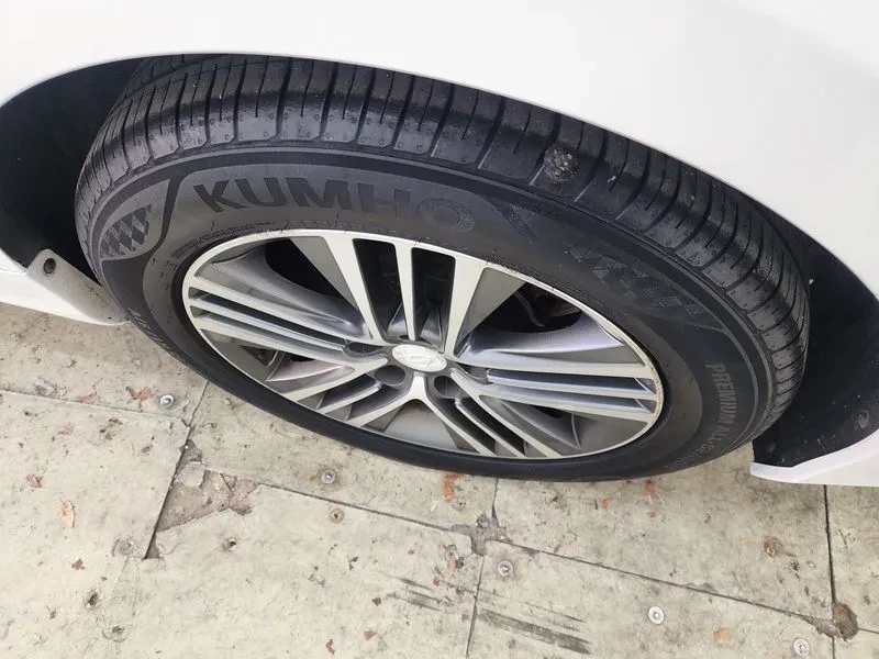 Hyundai Grandeur 2.4, снимка 8 - Автомобили и джипове - 54625779