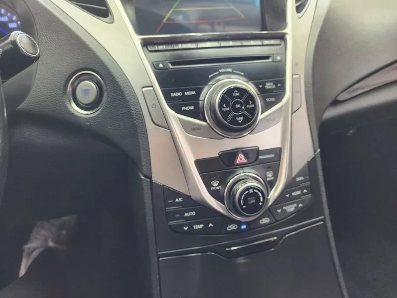 Hyundai Grandeur 2.4, снимка 16 - Автомобили и джипове - 54625779