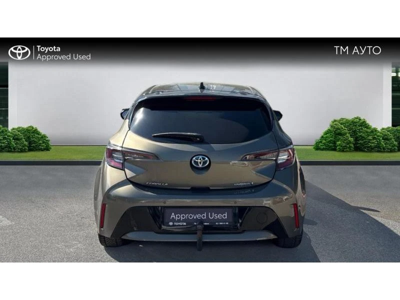 Toyota Corolla HB 1.8HSD LOUNGE, снимка 4 - Автомобили и джипове - 56159854
