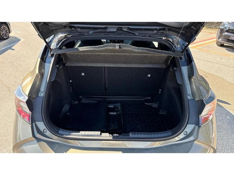 Toyota Corolla HB 1.8HSD LOUNGE, снимка 10 - Автомобили и джипове - 56159854