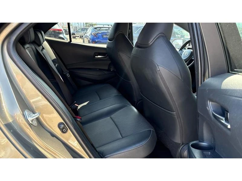 Toyota Corolla HB 1.8HSD LOUNGE, снимка 7 - Автомобили и джипове - 56159854