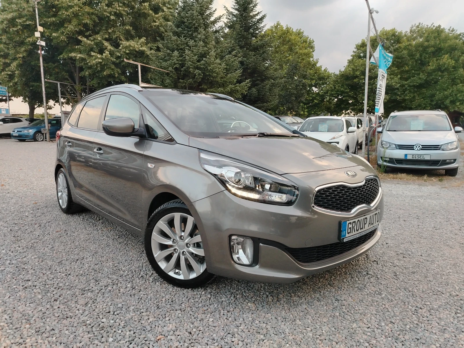Kia Carens 1.6i-135к.с/НАВИГАЦИЯ/КЛИМАТРОНИК/ПАНОРАМА!!! , снимка 1